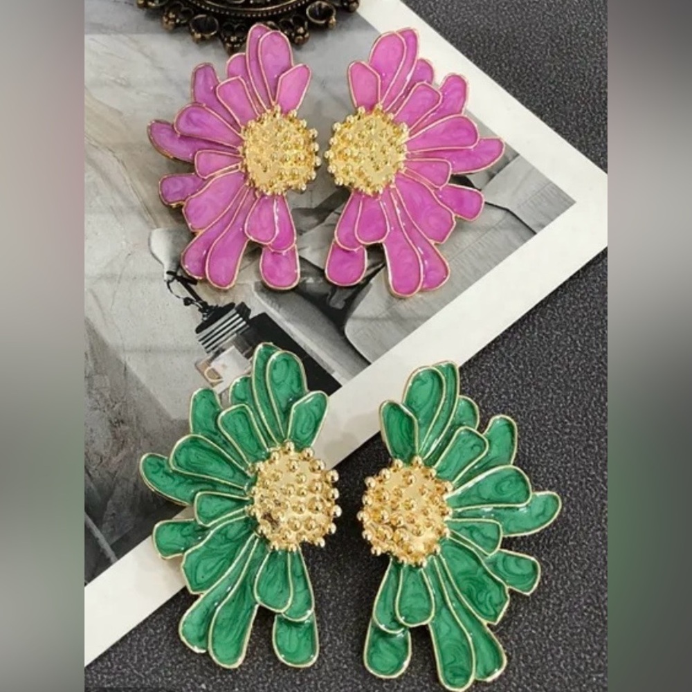 2 Pair Floral Pink and Green Earrings